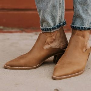 For @jpstrickland COPY - Sbicca Thomaston Leather Heeled Mules